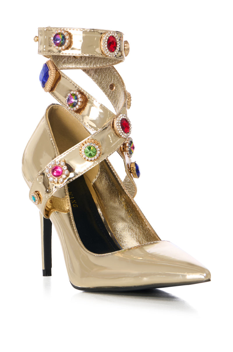 AZALEA WANG SOYOKAZE GOLD EMBELLISHED PUMP