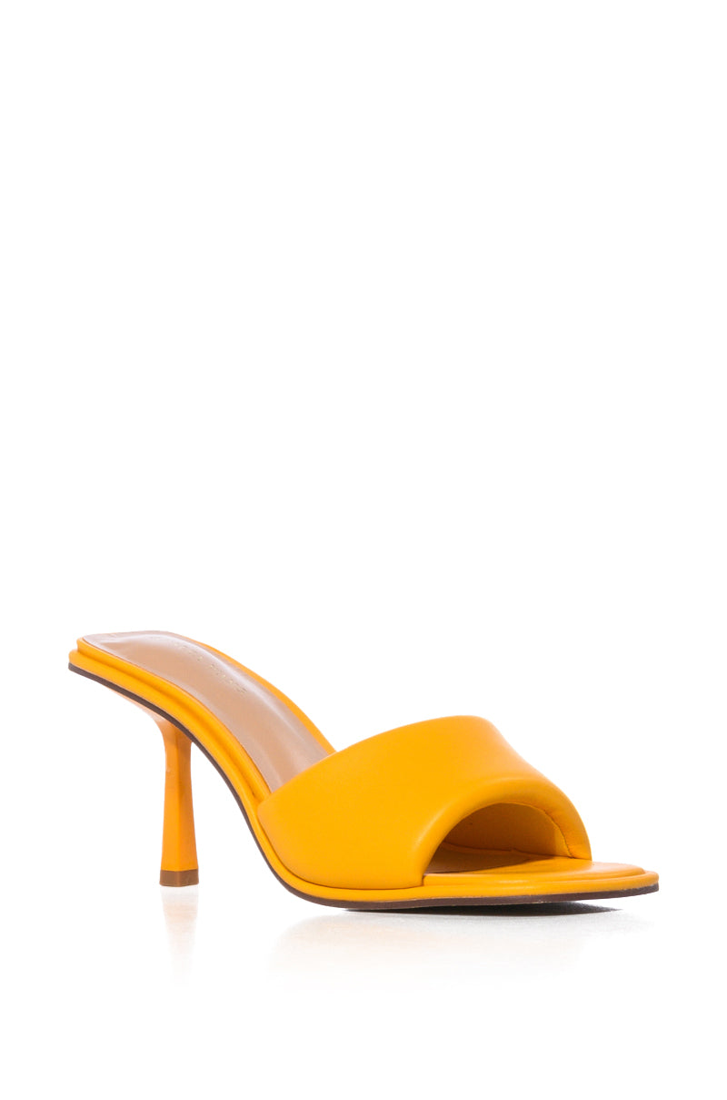 AZALEA WANG KATNISS BASIC SANDAL IN YELLOW
