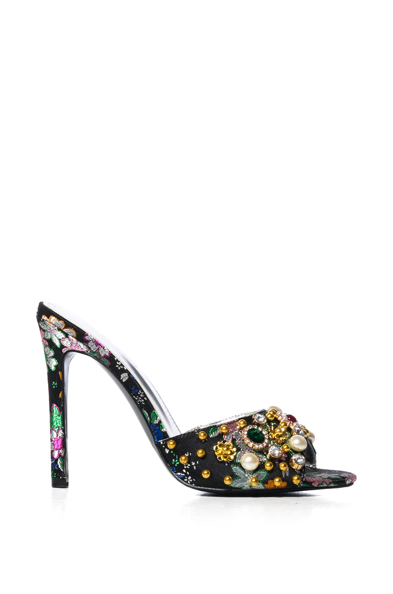 AZALEA WANG JUDITH EMBELLISHED ROUND TOE SANDAL IN BLACK
