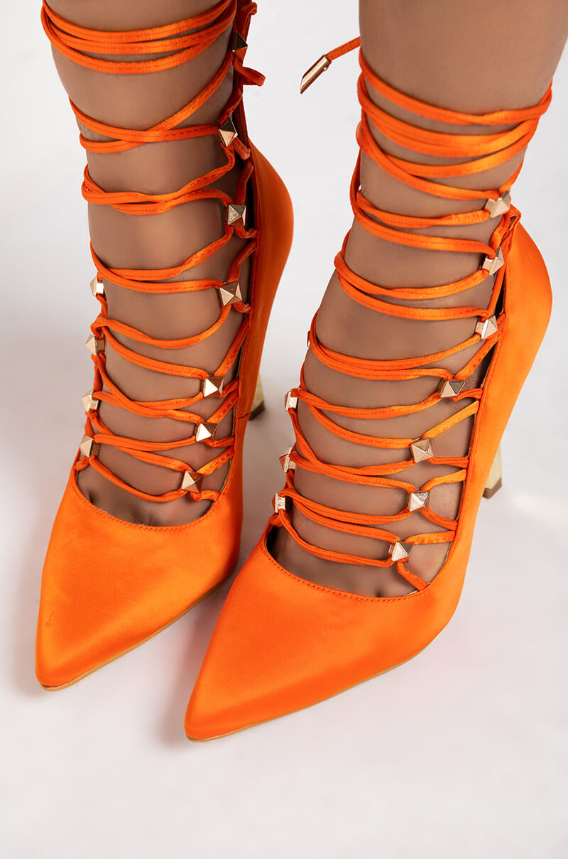 AZALEA WANG TURN IT DOWN STILETTO PUMP IN ORANGE