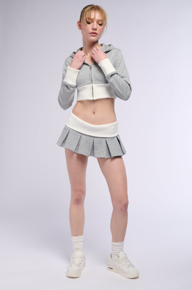 CALL ME MAYBE PLEATED MINI SKIRT