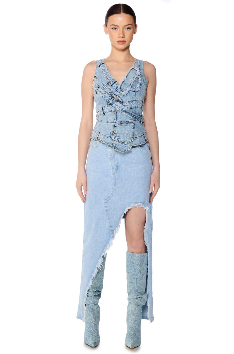 CUFFIN IT' DENIM SLEEVELESS TOP