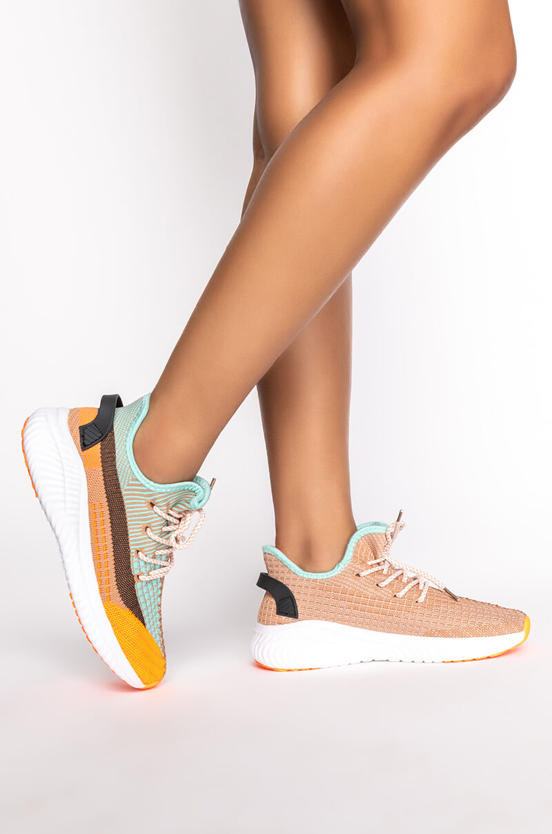 DO IT LIKE THIS FLAT SNEAKER