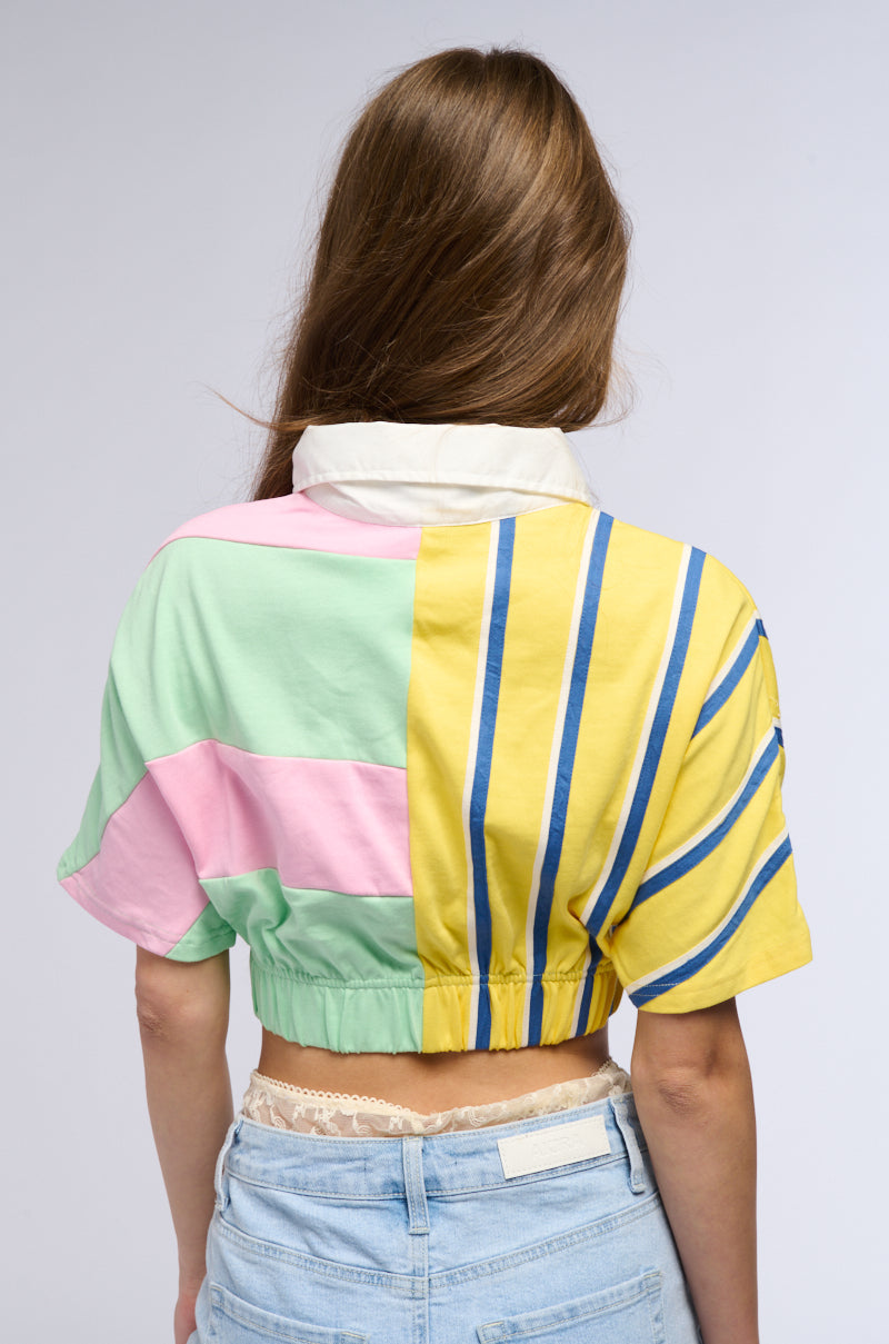 DONT LOOK BACK CROP COLLARED TEE