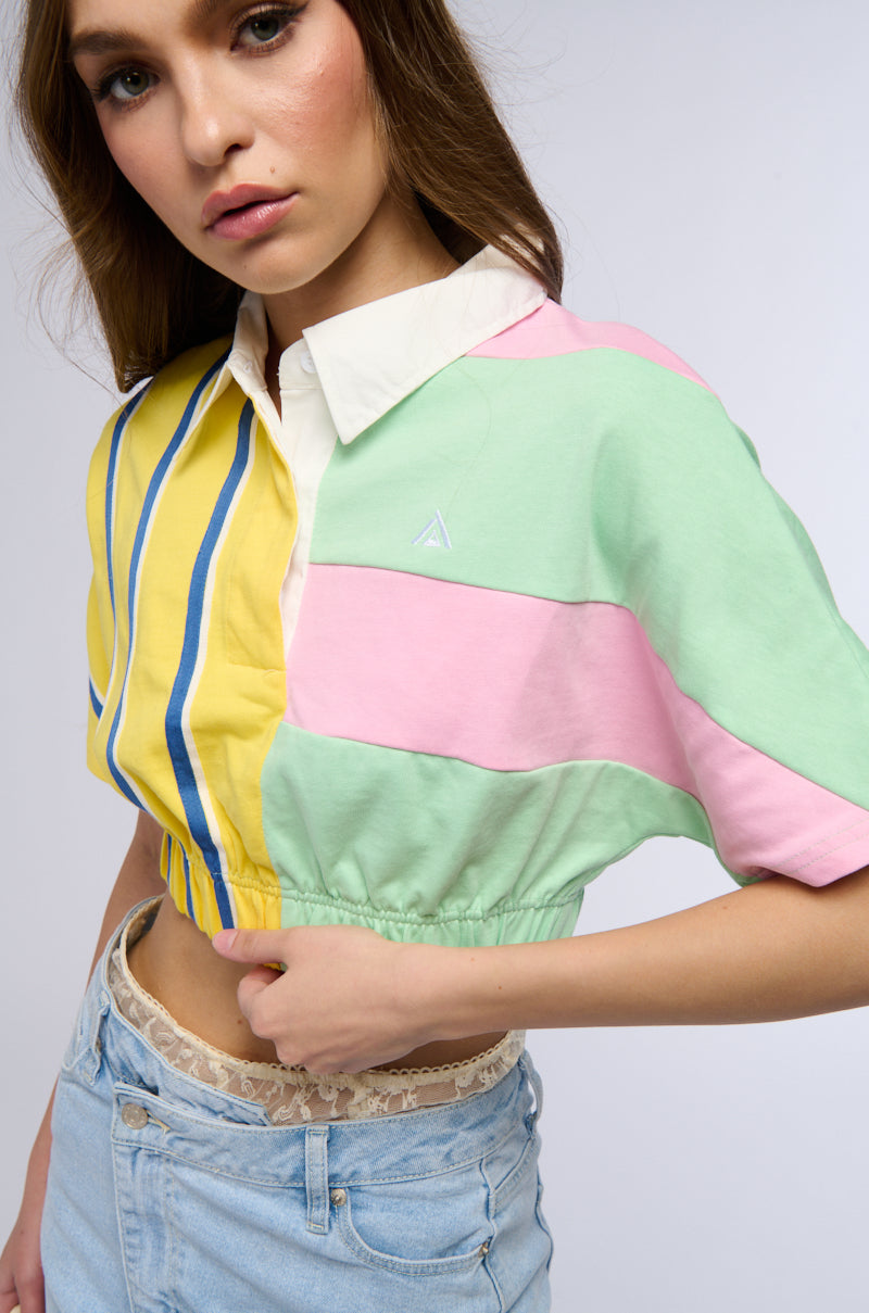 DONT LOOK BACK CROP COLLARED TEE