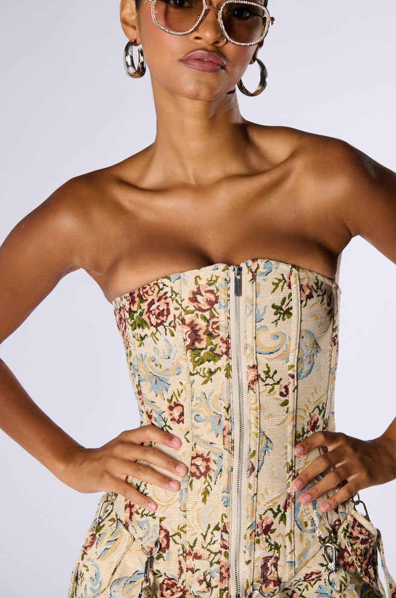 DONT LOVE ME CORSET TOP