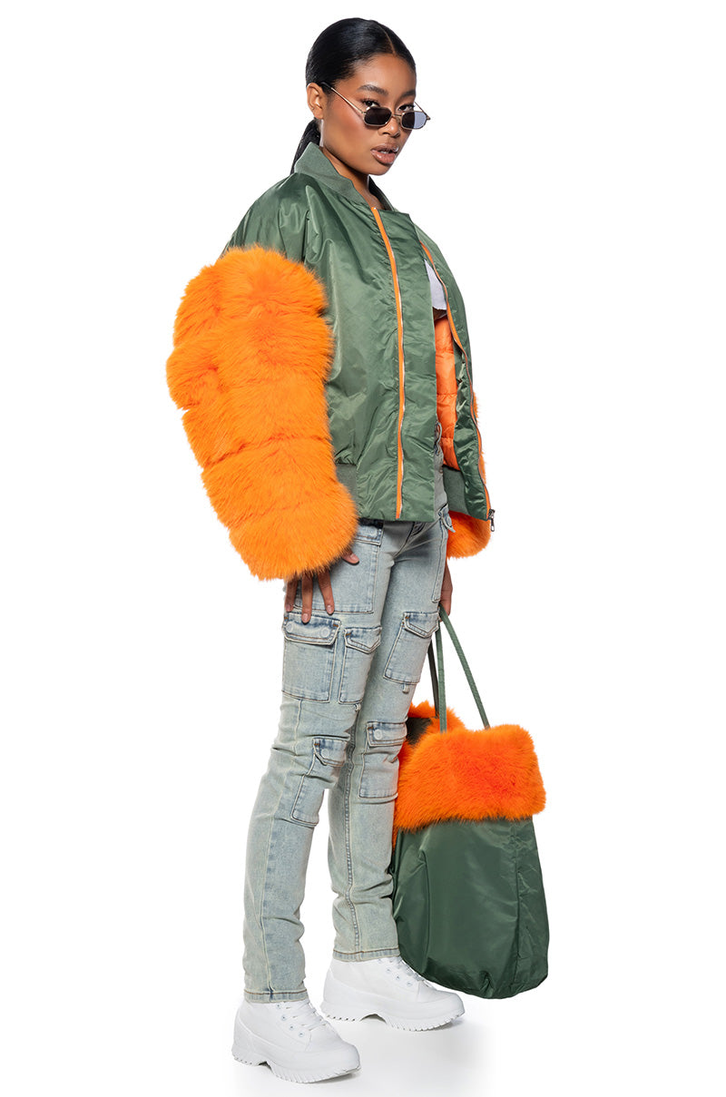 ENDLESS FAUX FUR BAG