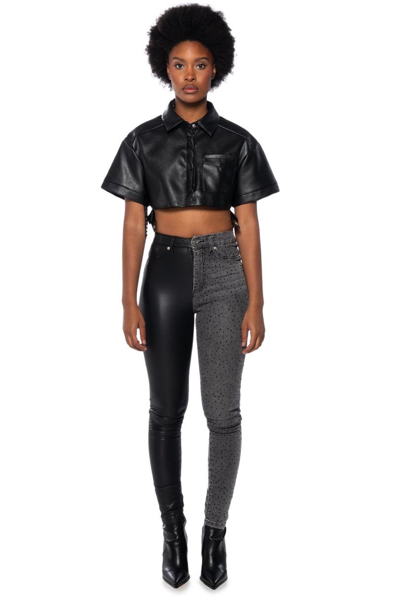 EXTREME STRETCH EMBELLISHED SKINNY JEANS