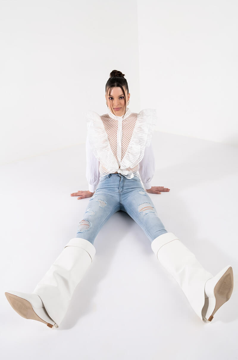 FLEX-FIT EXTREME STRETCH HIGH WAISTED DISTRESSED SKINNY JEANS