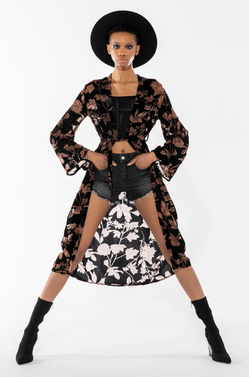 FLEX-FIT HIGH WAISTED SUPER STRETCHY DENIM SHORTS