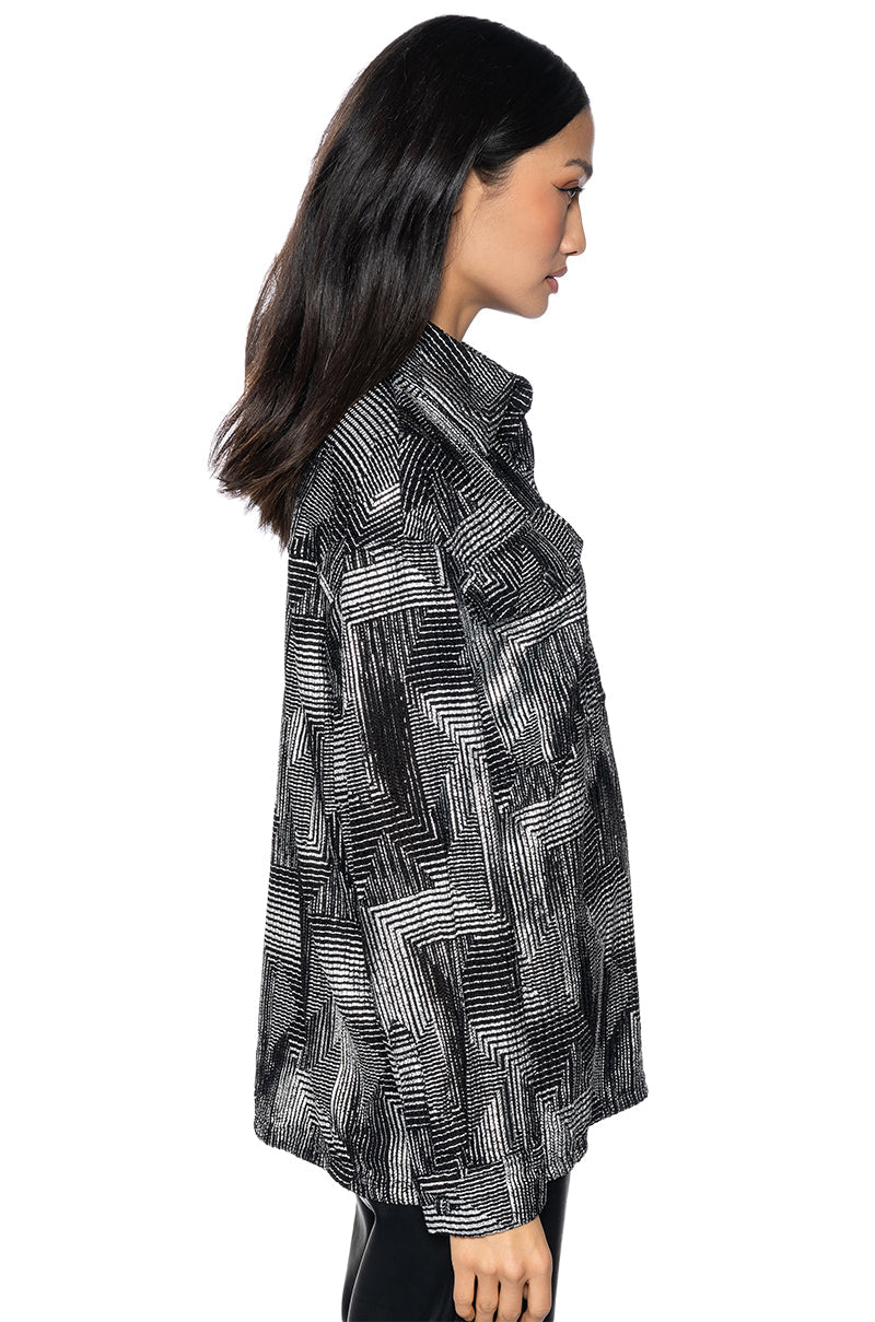 GEO METALLIC BUTTON DOWN SHIRT