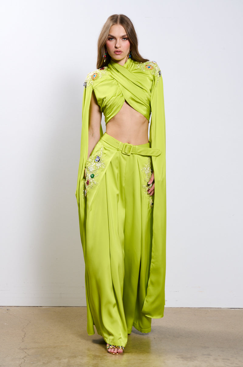 GREATEST ONE YET CROP BLOUSE