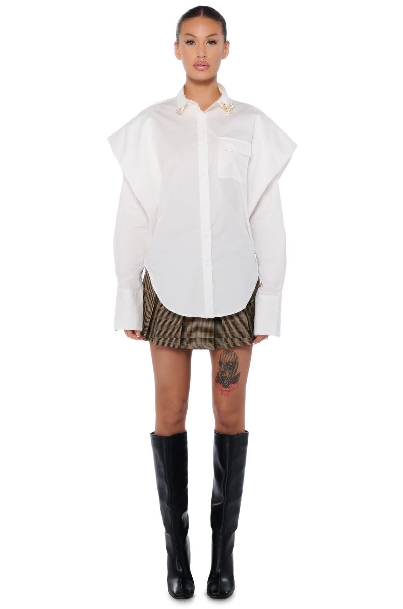 HIGH POINTED SHOULDER BUTTON DOWN POPLIN SHIRT