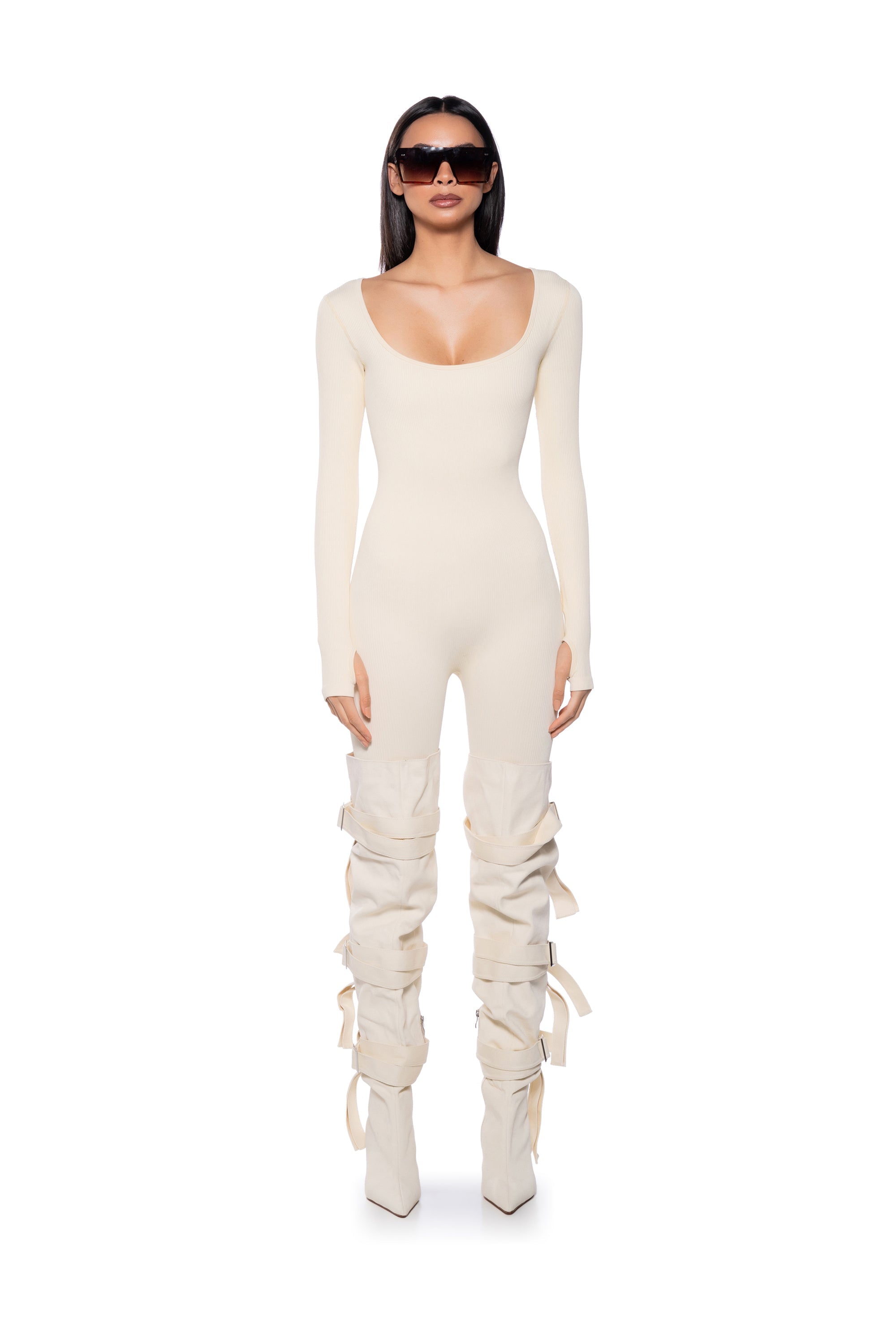 HOT GIRL WALK LONG SLEEVE CATSUIT IN CREAM