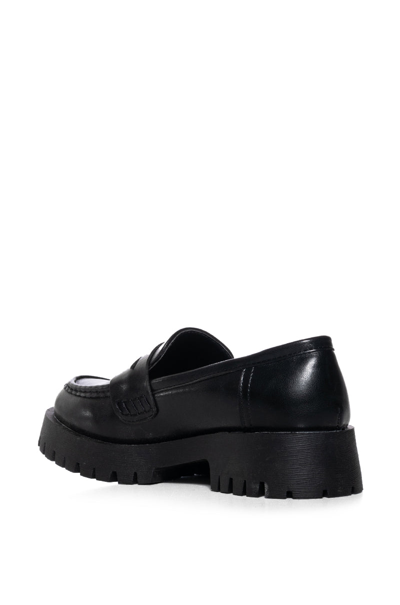 HUTCH BASIC LOAFER IN BLACK
