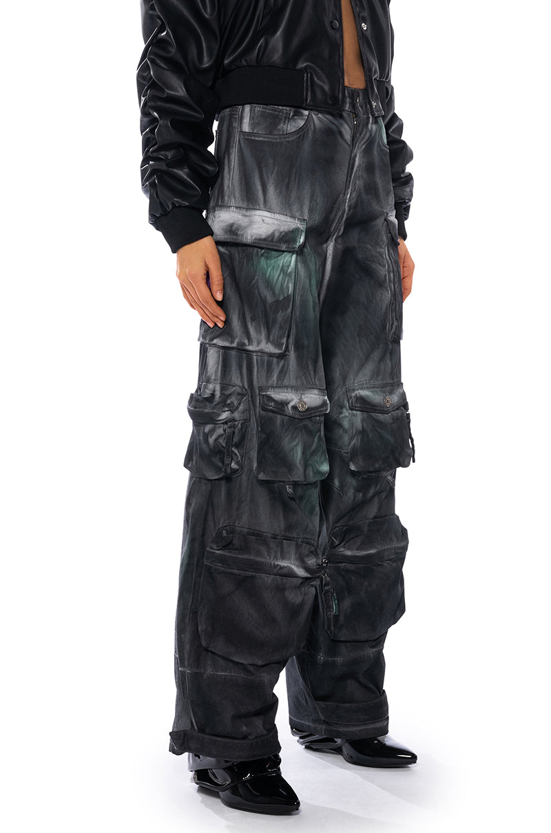 I AINT WORRIED CARGO PANTS