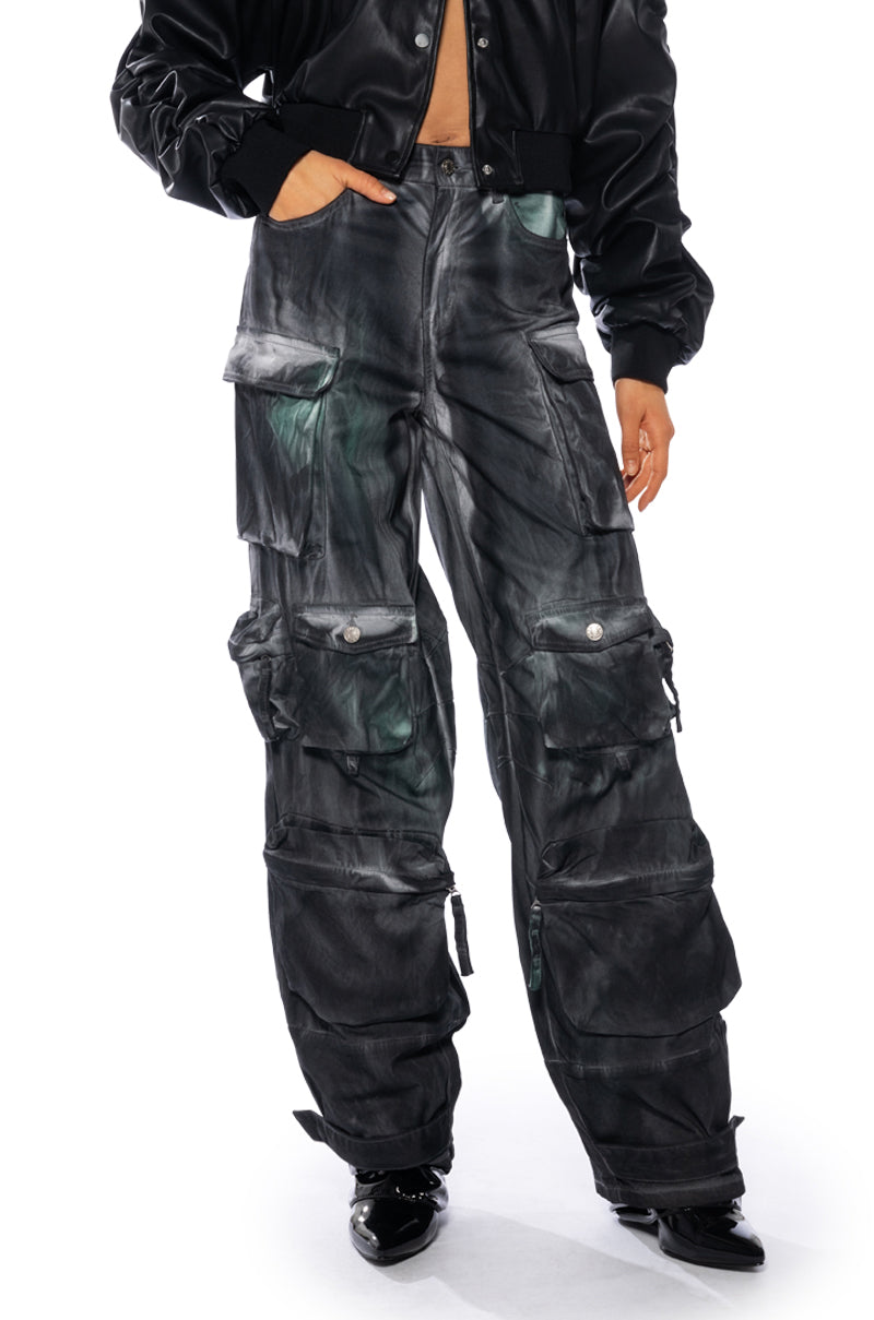 I AINT WORRIED CARGO PANTS