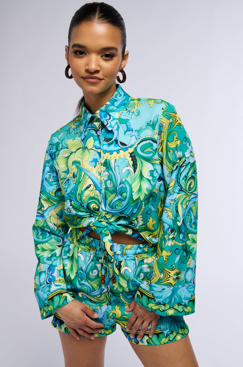 ISLAND TIME COLLARED TIE FRONT BLOUSE