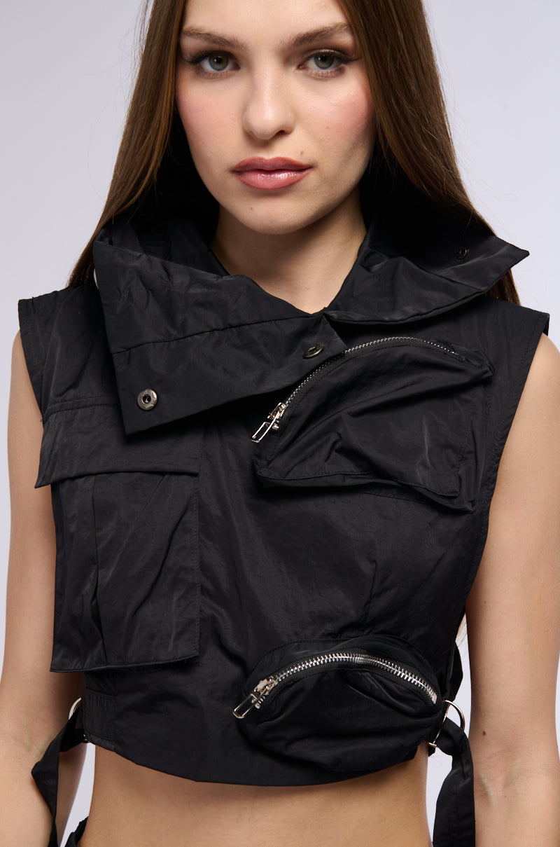 KADEN CARGO SLEEVELESS TOP IN BLACK