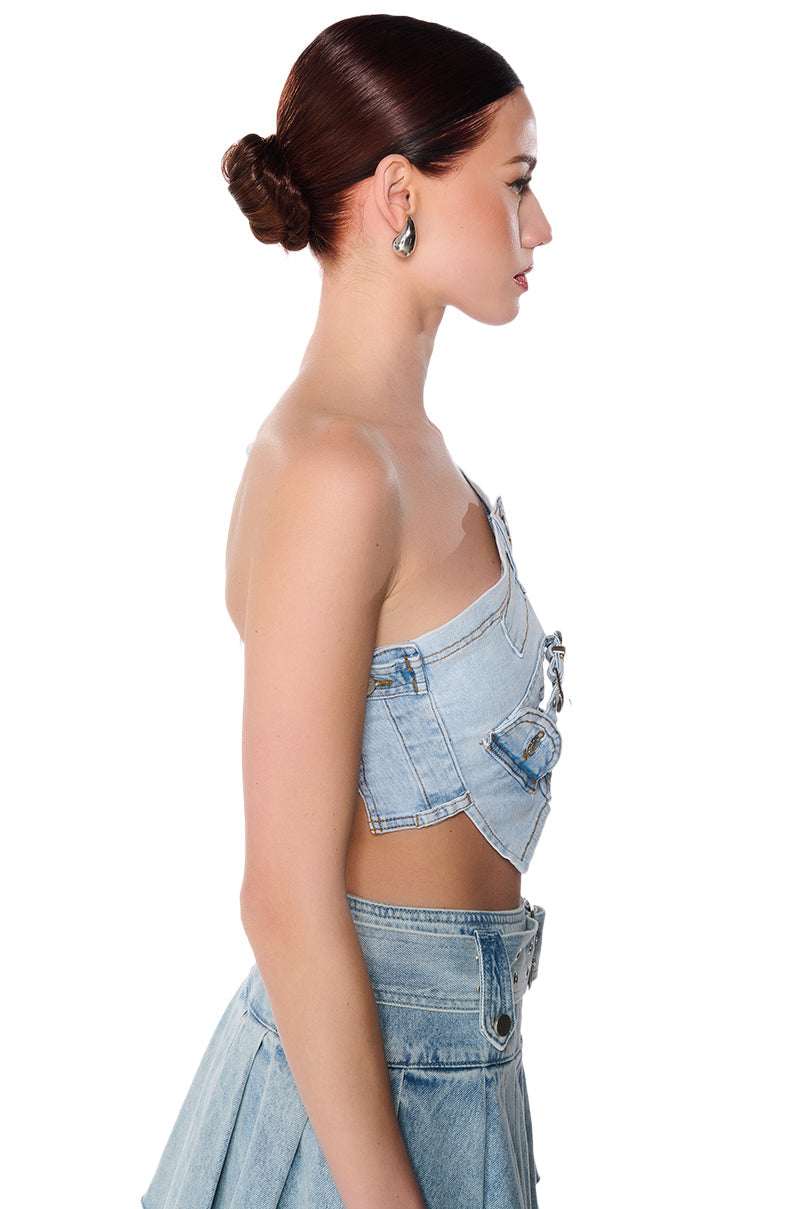 KENLY BUCKLE DETAIL DENIM CROP TOP
