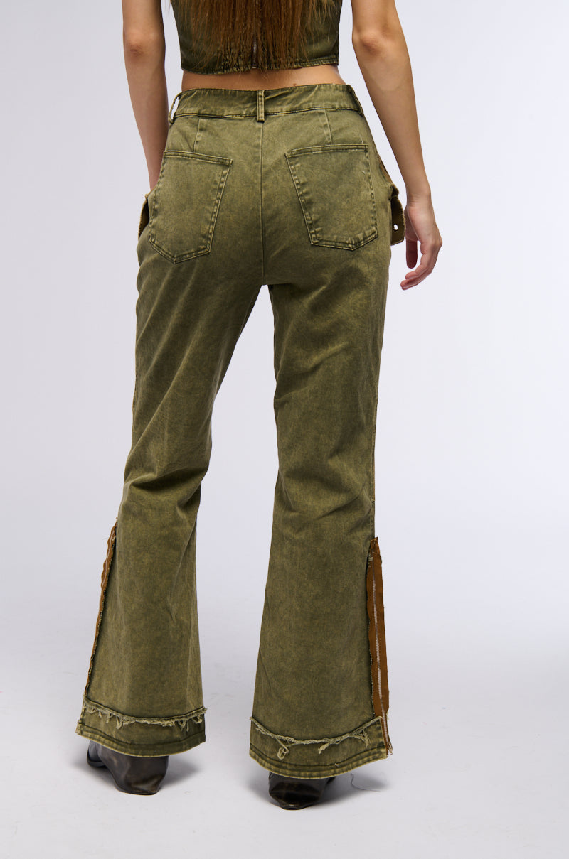 KILL THE LIGHTS FLARE DENIM PANT