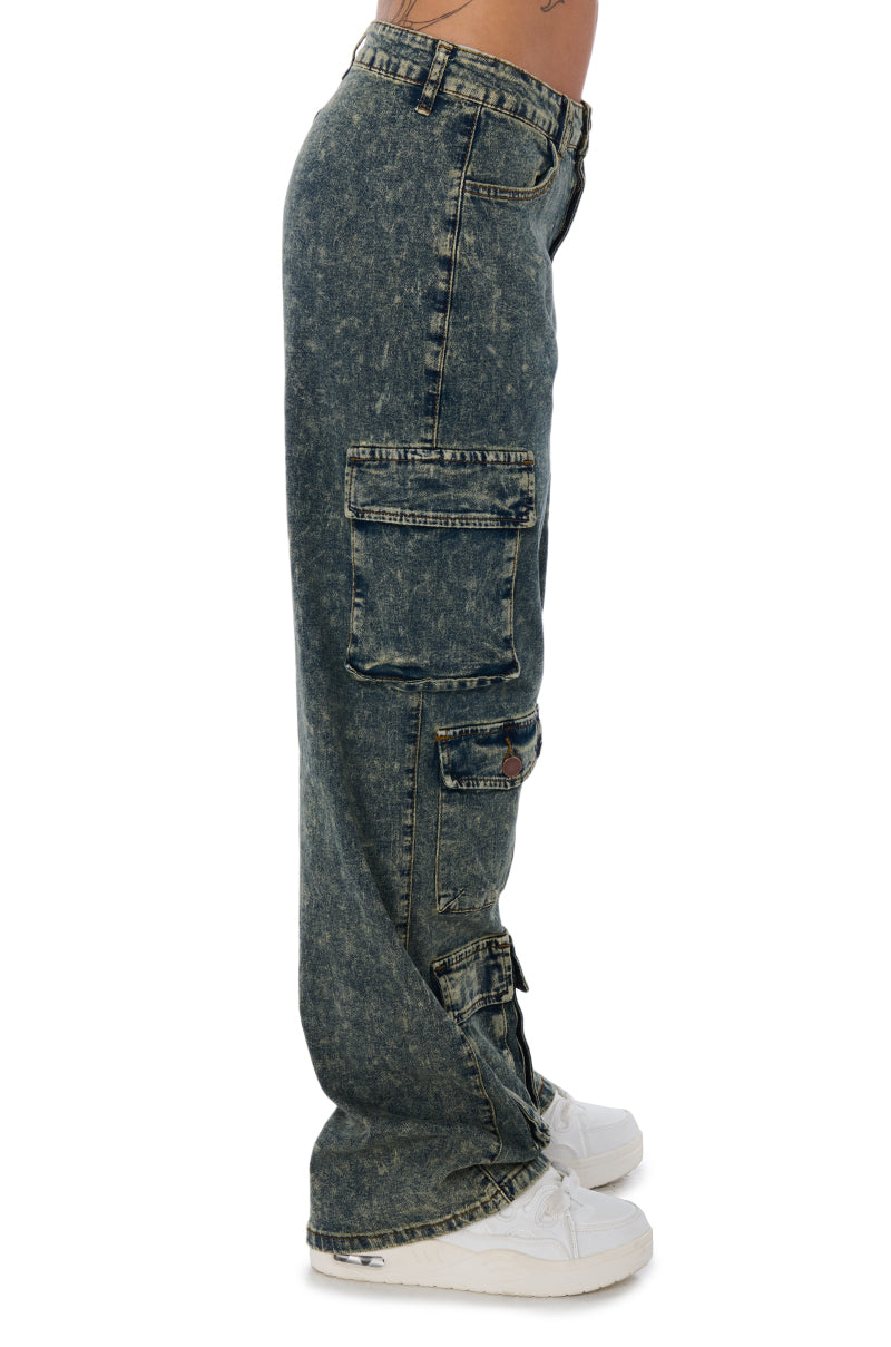 MILA OVERSIZED DENIM CARGO PANT