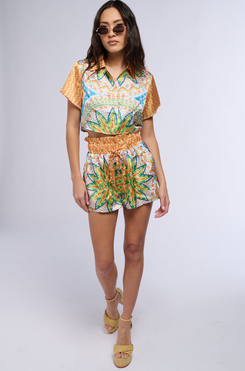 MOSAIC SATIN PRINT SHORT SLEEVE BLOUSE
