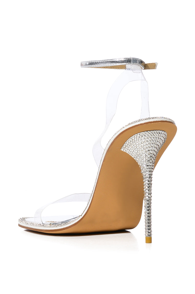 MYTYPEEE CLEAR PVC SANDAL IN SILVER