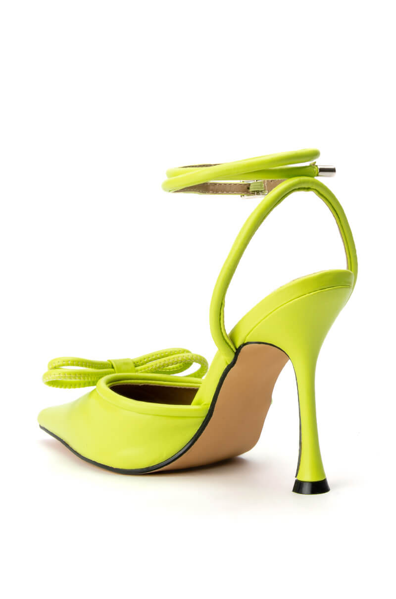 NEON CITY PU BOW PUMP IN GREEN