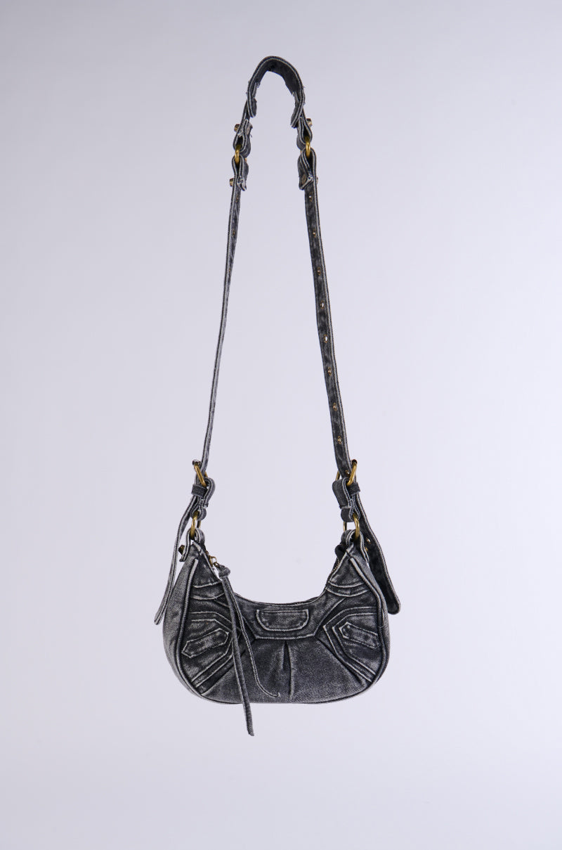 NEVER WASHED OUT PURSE