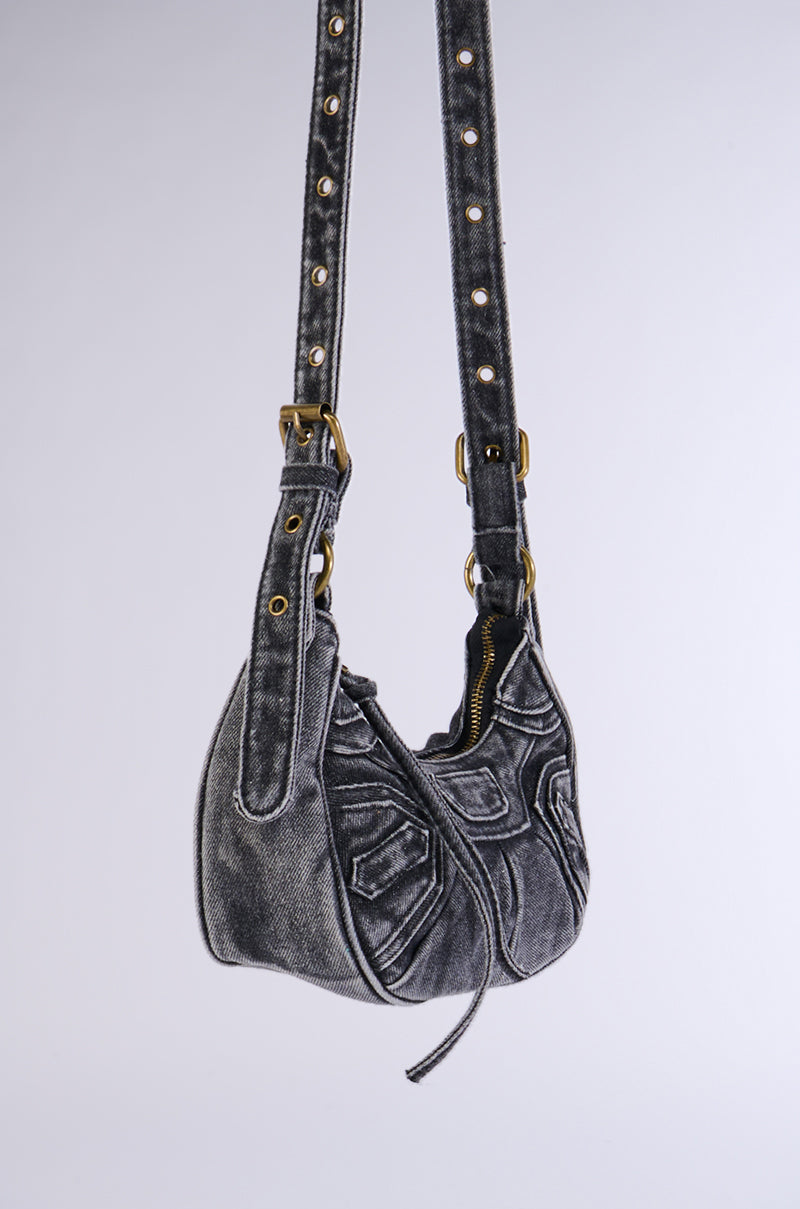 NEVER WASHED OUT PURSE