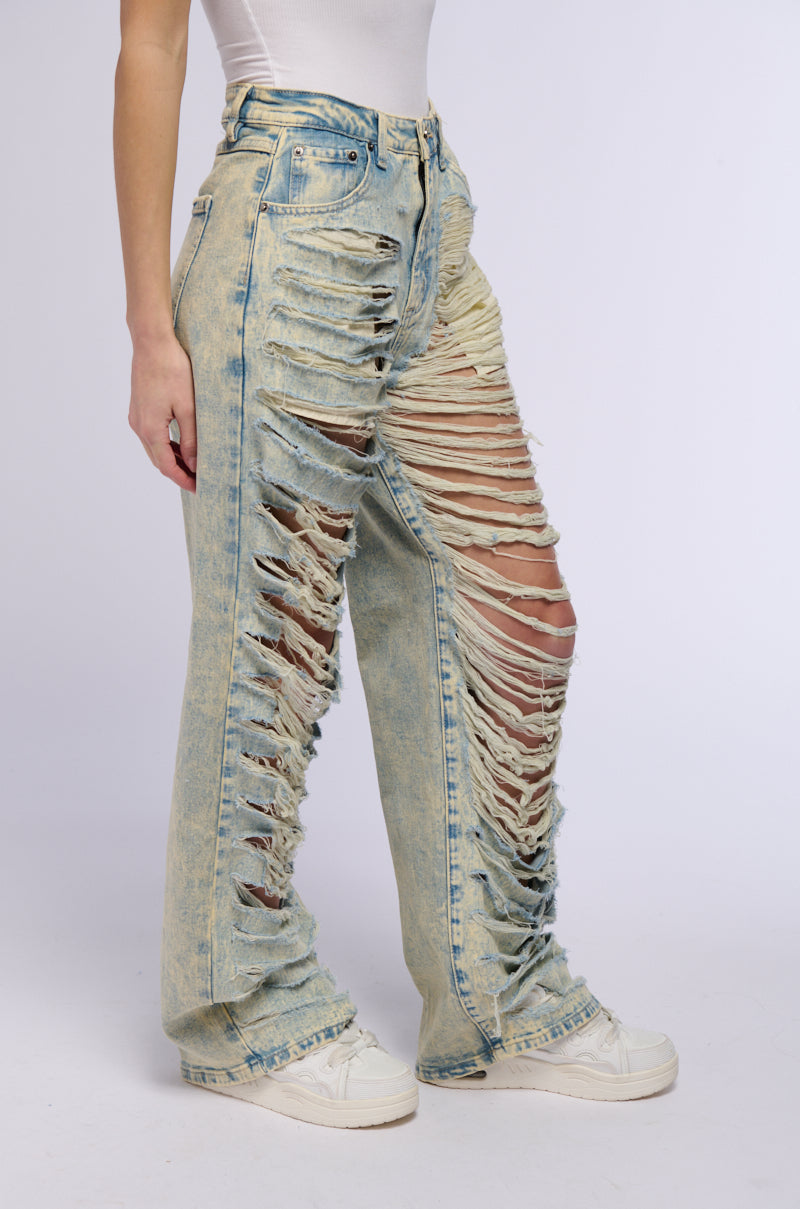 OVER IT DISTRESSED HIGH RISE JEANS