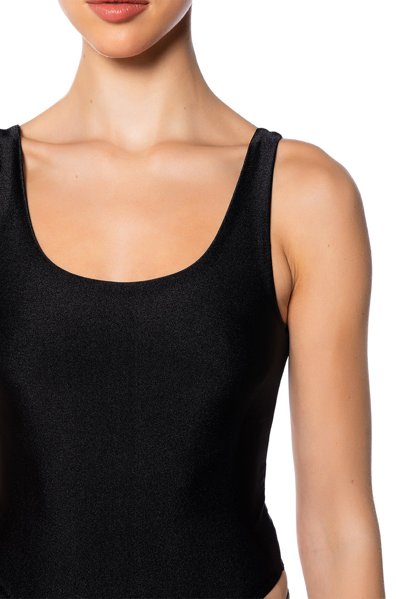 PAXTON SAMI SCOOP SLEEVELESS BODYSUIT IN BLACK