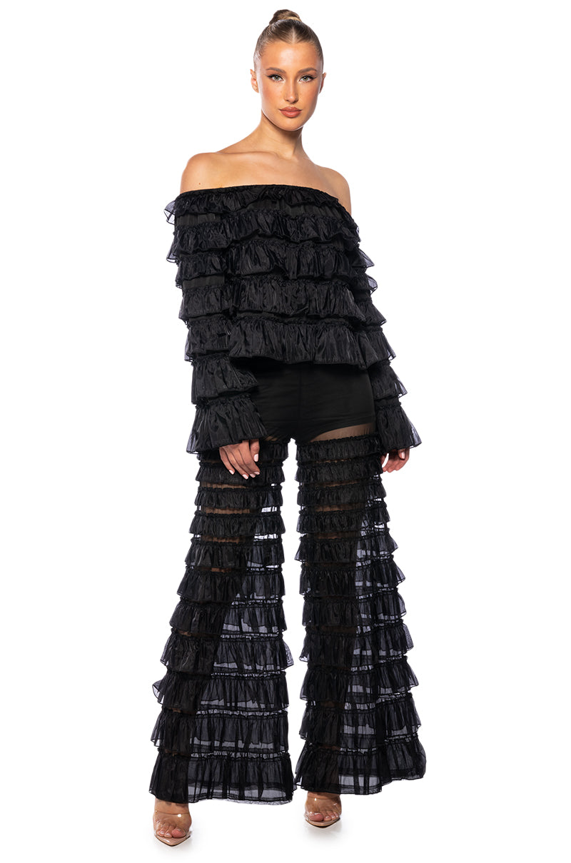 SAMIRA OFF THE SHOULDER RUFFLE BLOUSE