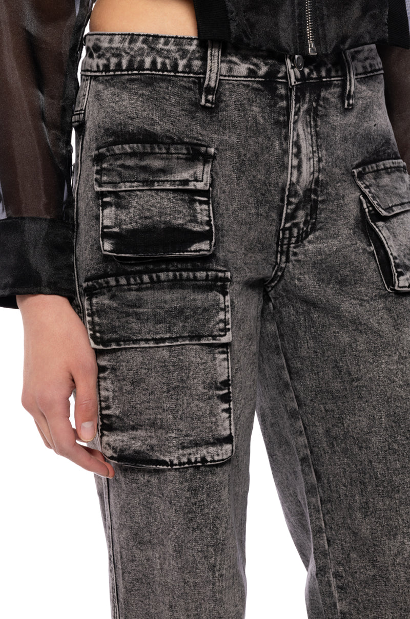 SELINA MULTIPOCKET CARGO JEAN