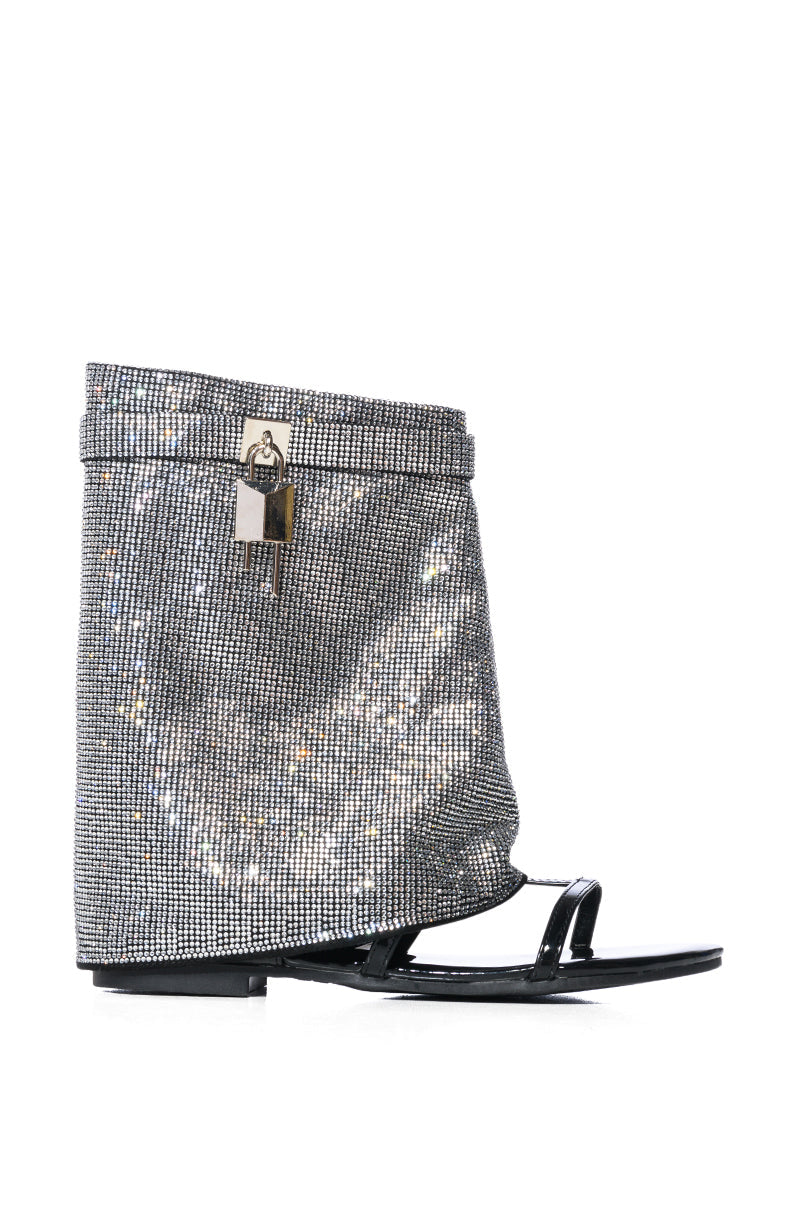 CAPE ROBBIN SHES DIFFERENT RHINESTONE SHEATH SANDAL IN BLACK