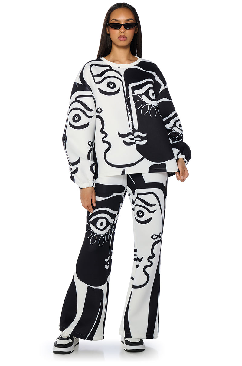 SOMEBODY I USED TO KNOW PULL OVER SWEATSHIRT