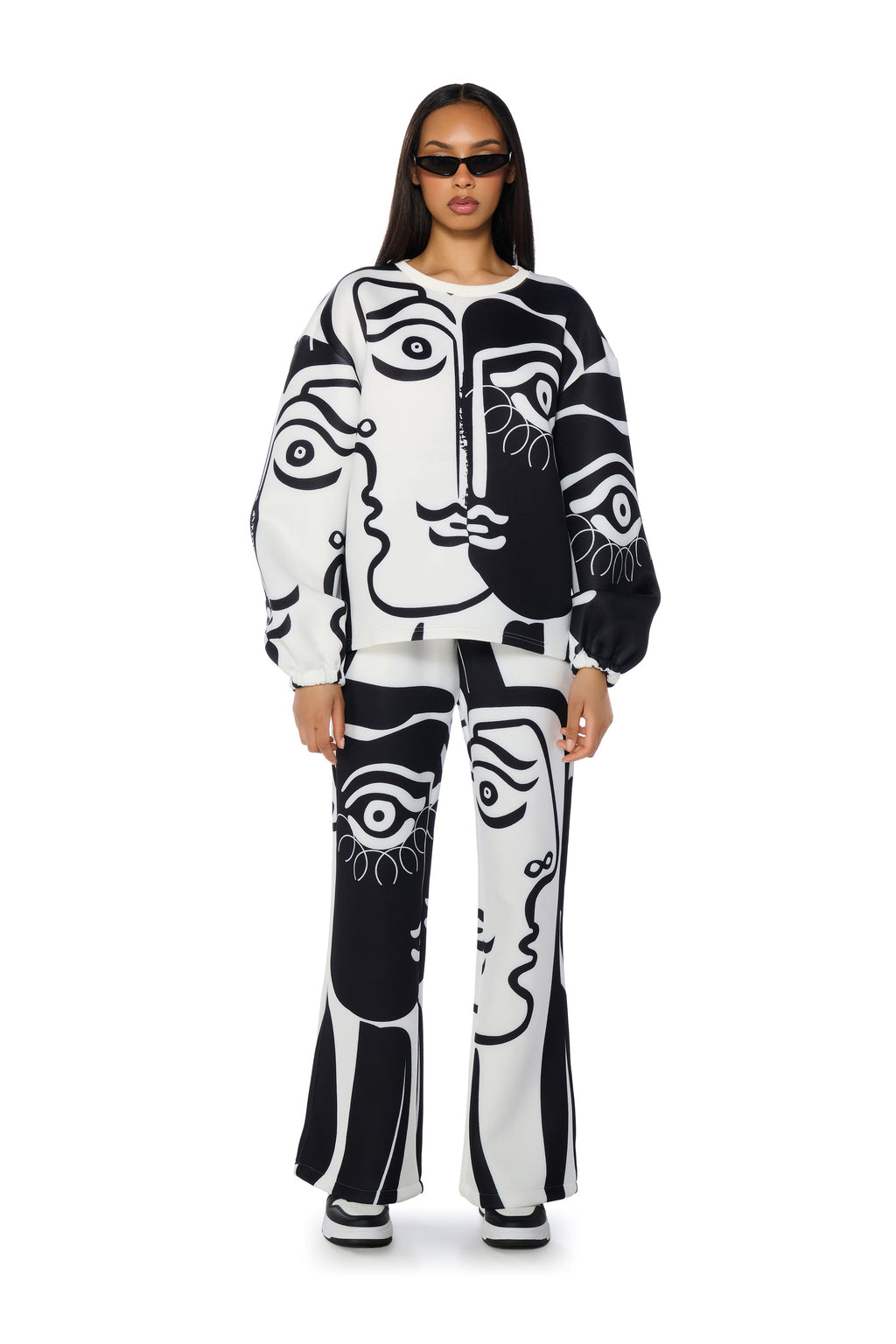 SOMEBODY I USED TO KNOW PULL OVER SWEATSHIRT