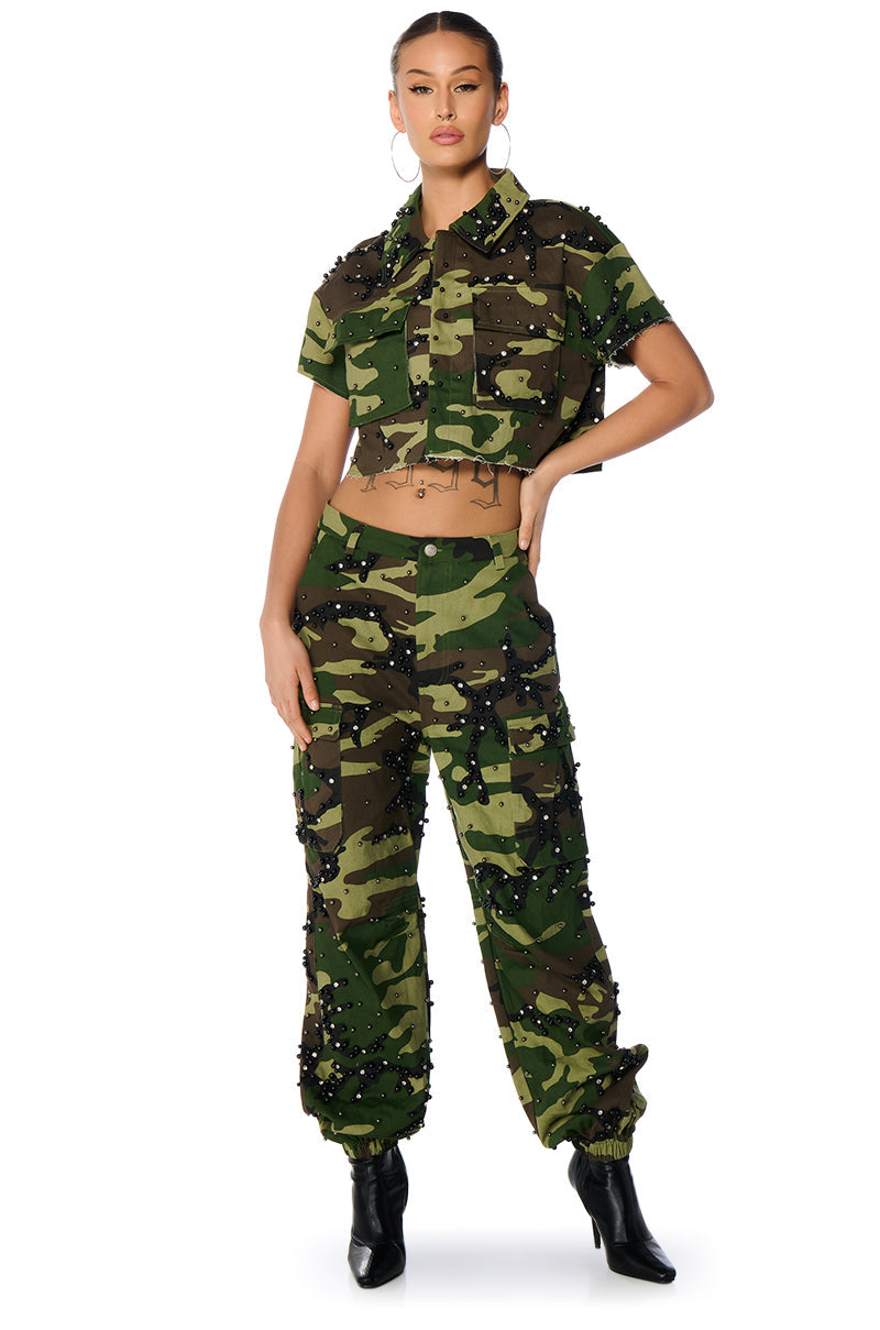 STANDING OVATION CAMO JOGGER PANT
