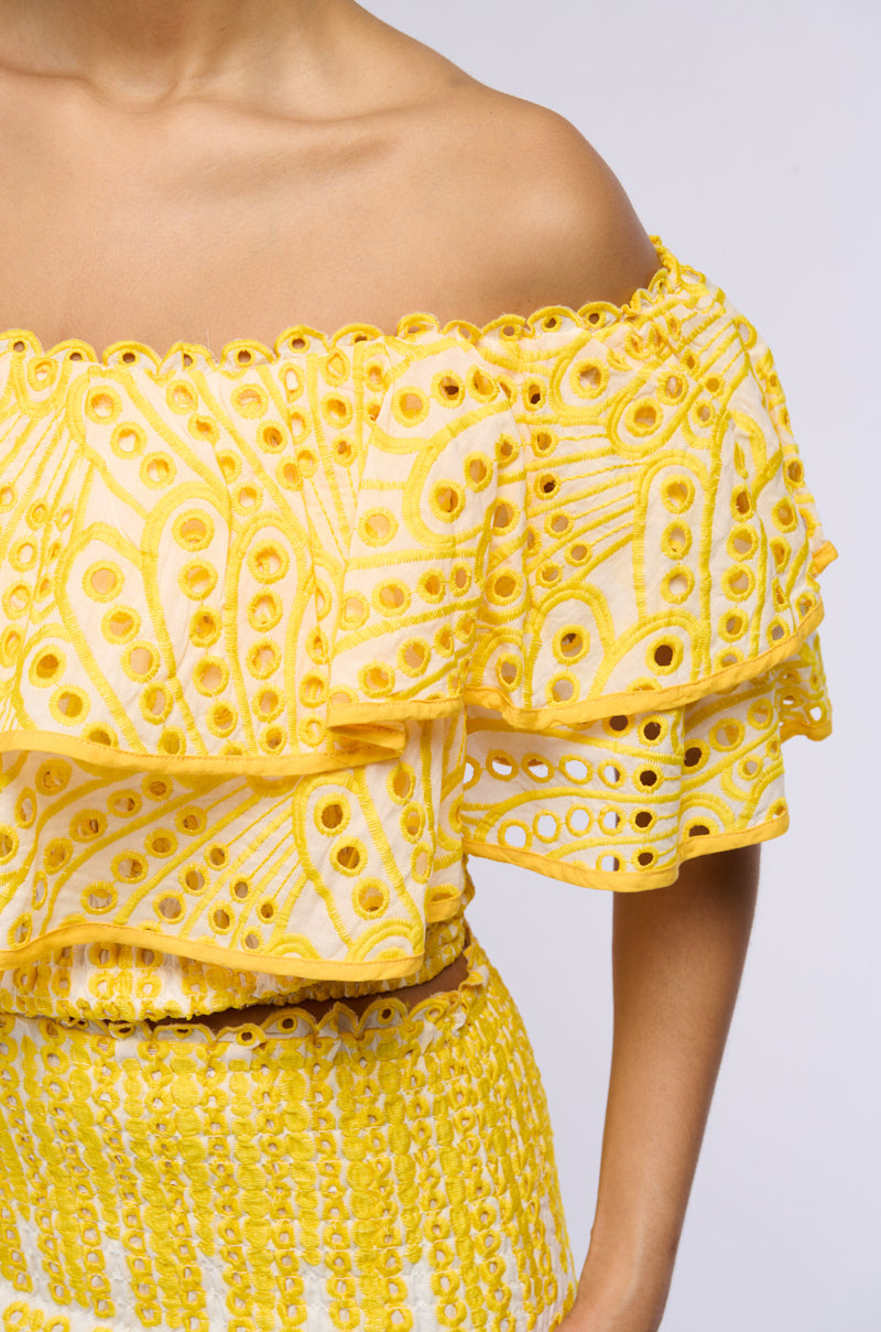 SUMMER LOVING OFF THE SHOULDER RUFFLE CROP BLOUSE IN YELLOW