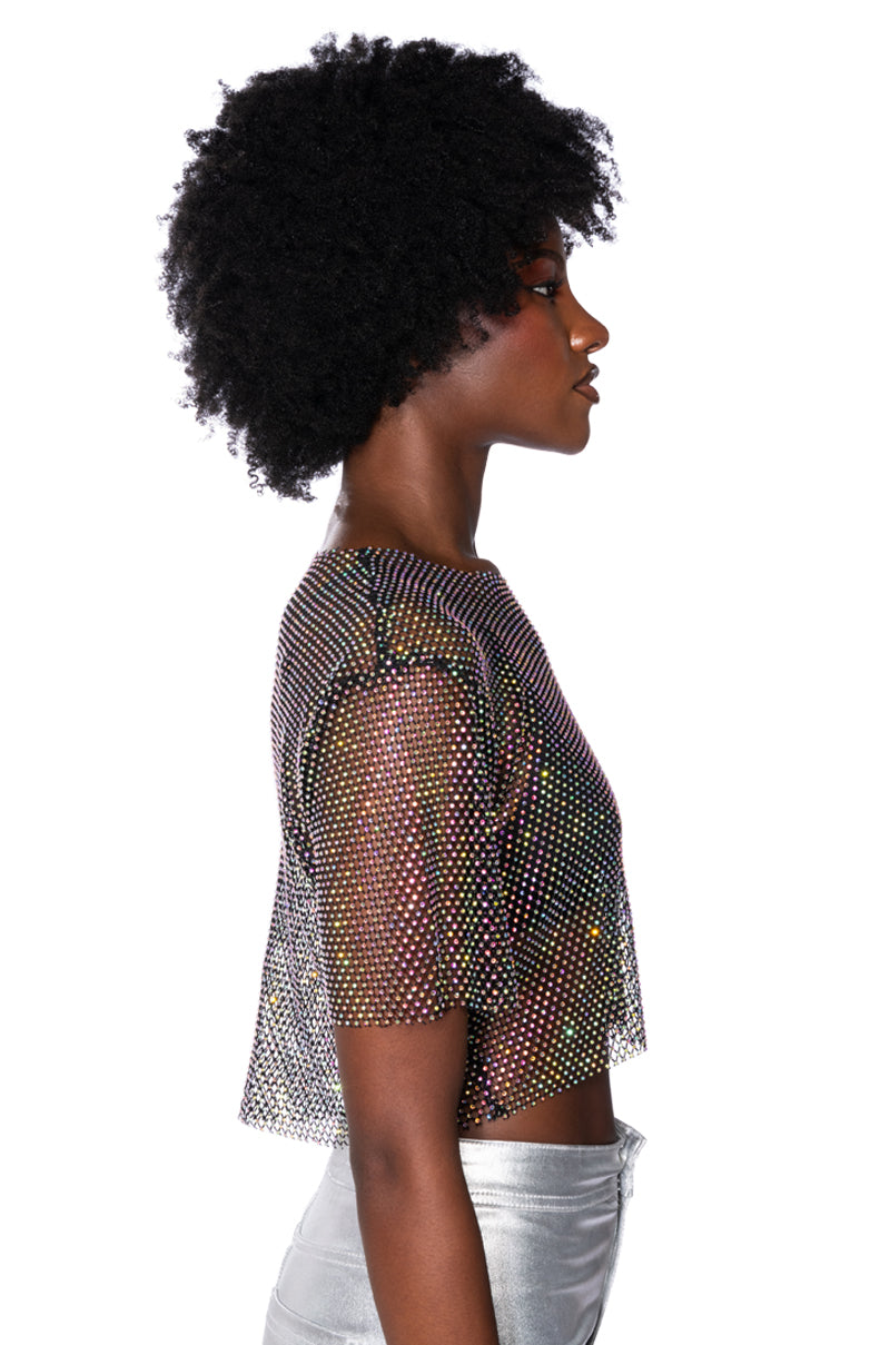 SUMMER MIRAGE SHORT SLEEVE EMBELLISHED TOP