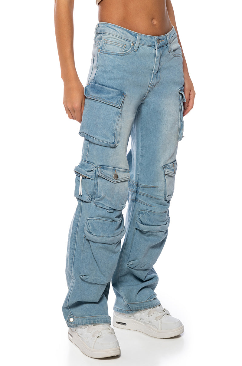 BROOKLYN CARGO POCKET WIDE LEG JEAN