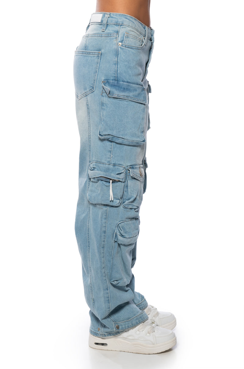 BROOKLYN CARGO POCKET WIDE LEG JEAN