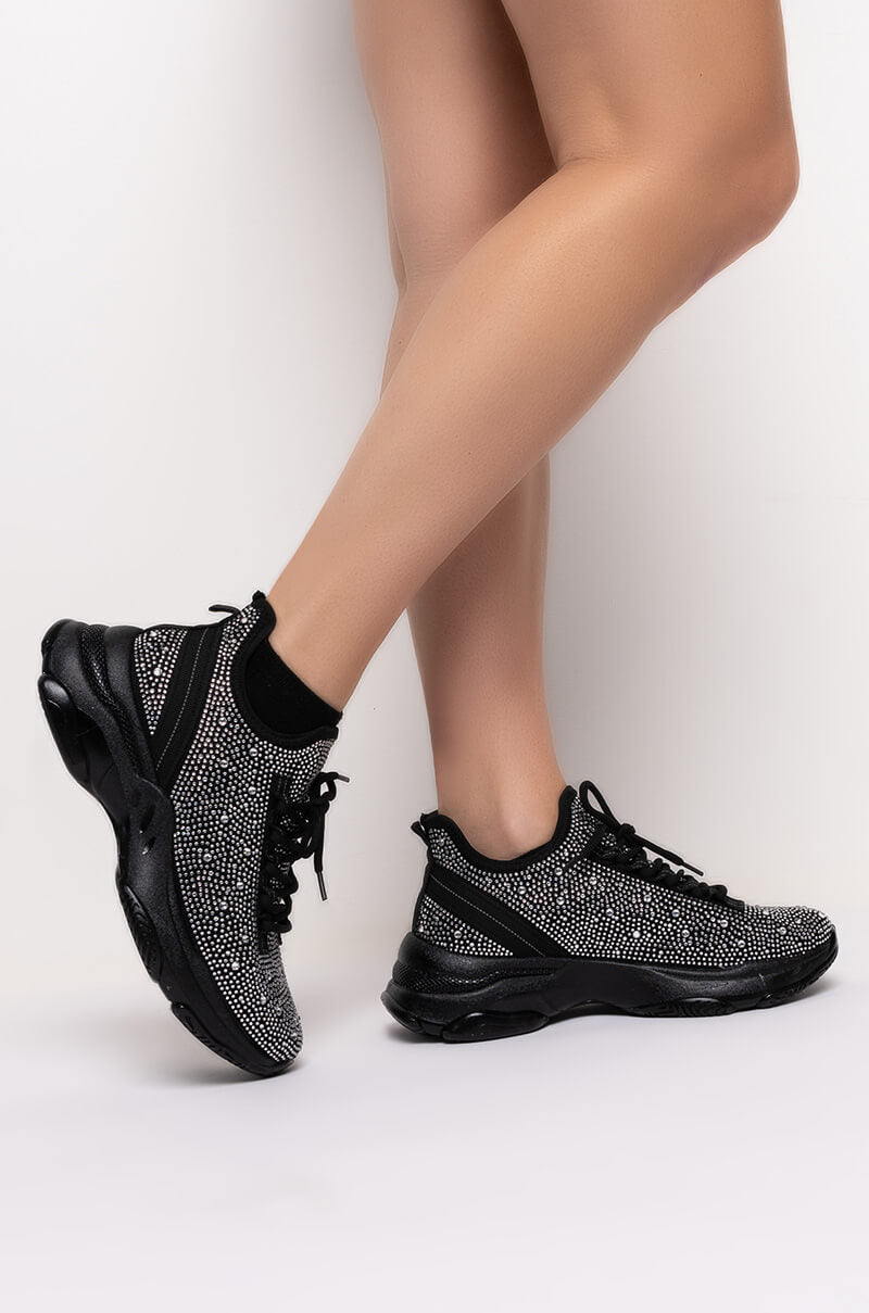 WANNA SEE IT ALL FLAT SNEAKER