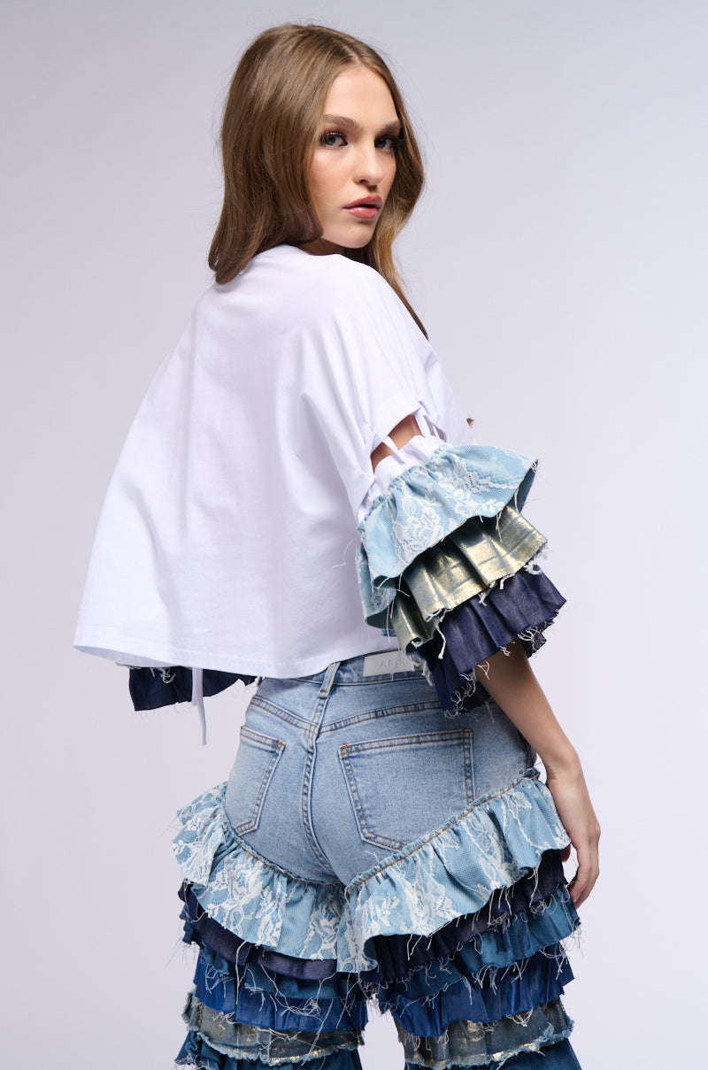 WONDERLAND RUFFLED SLEEVE T SHIRT