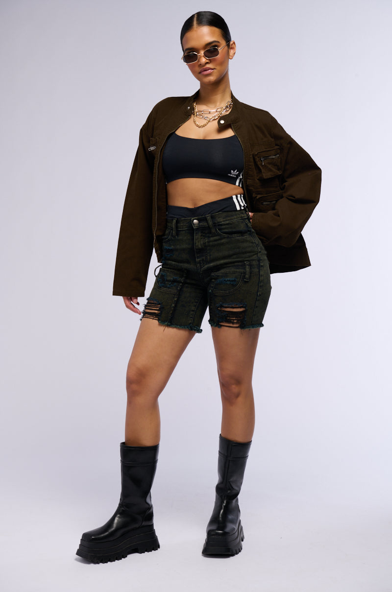 WORKIN GIRL DISTRESSED DENIM SHORTS