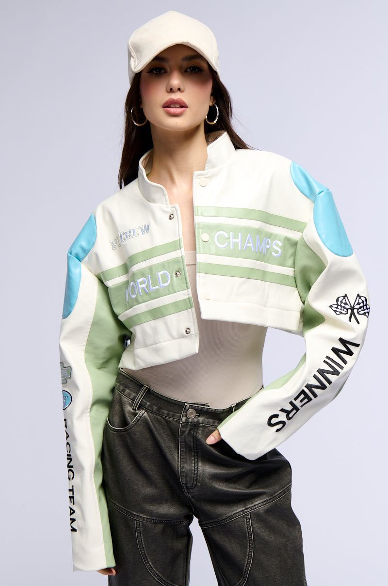 ZOOM ZOOM CONVERTIBLE BOMBER JACKET IN GREEN